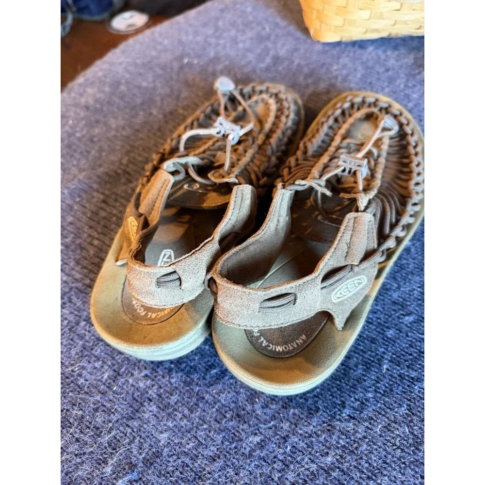 Keen Uneek Water Sandals Mens Size US 7.5 Brown Braided Bungee Cord Shoes